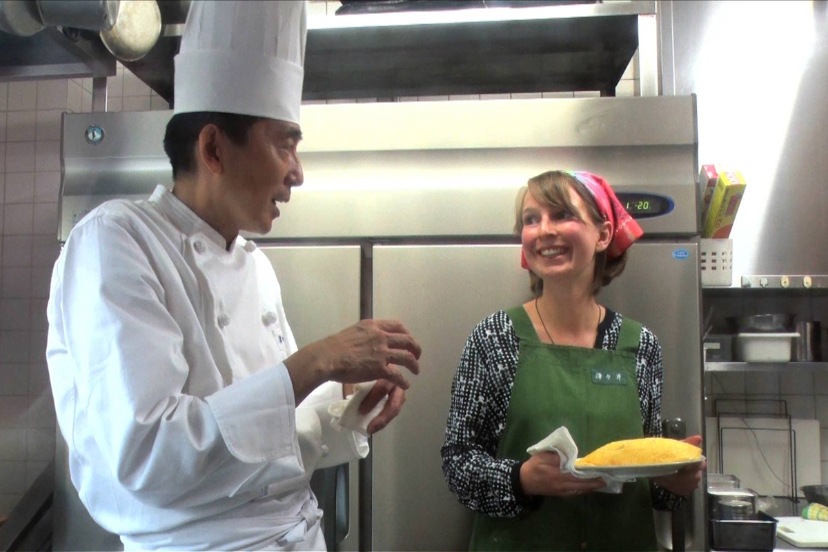 Omurice mit TV Tokyo bei Tsutsui