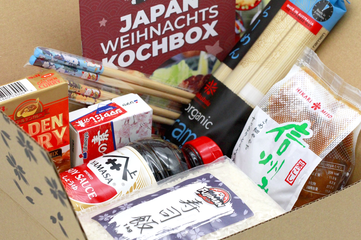 Japan Weihnachtskochbox sicher verpackt