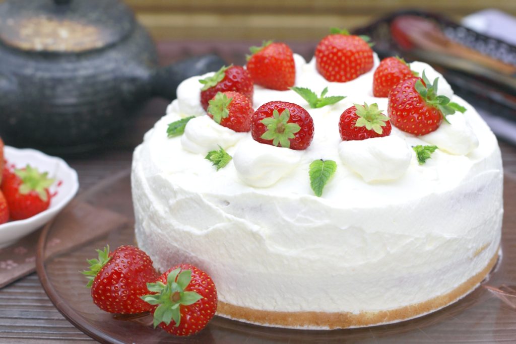 Japanese Christmas Cake japanische Erdbeertorte zu Weihnachten